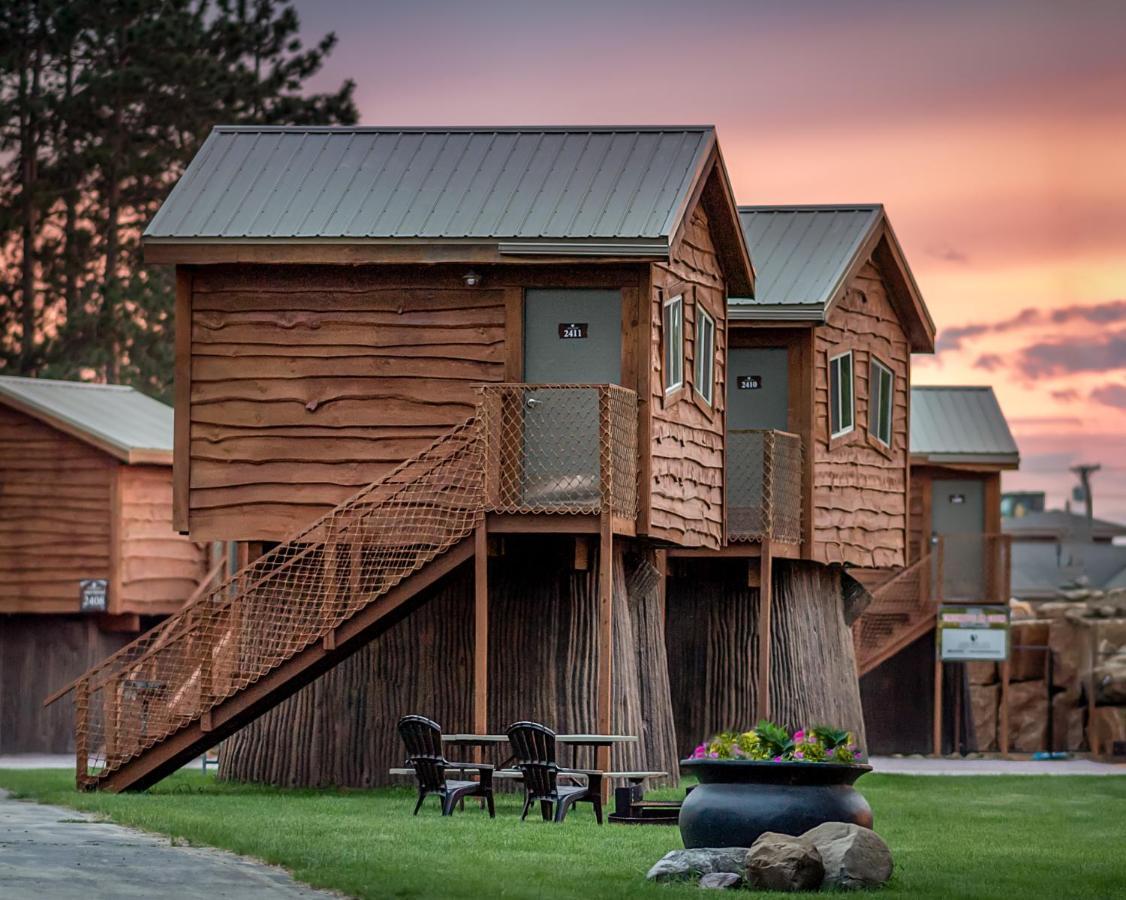 Natura Treescape Resort Wisconsin Dells Buitenkant foto