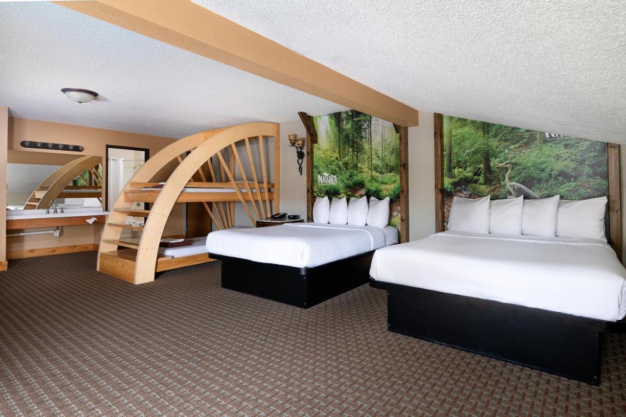 Natura Treescape Resort Wisconsin Dells Buitenkant foto