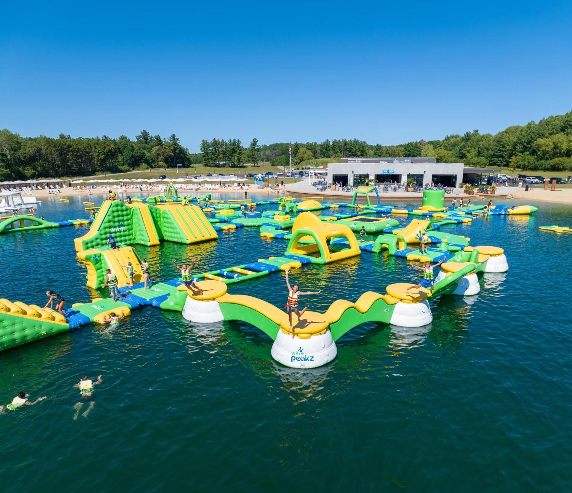 Natura Treescape Resort Wisconsin Dells Buitenkant foto