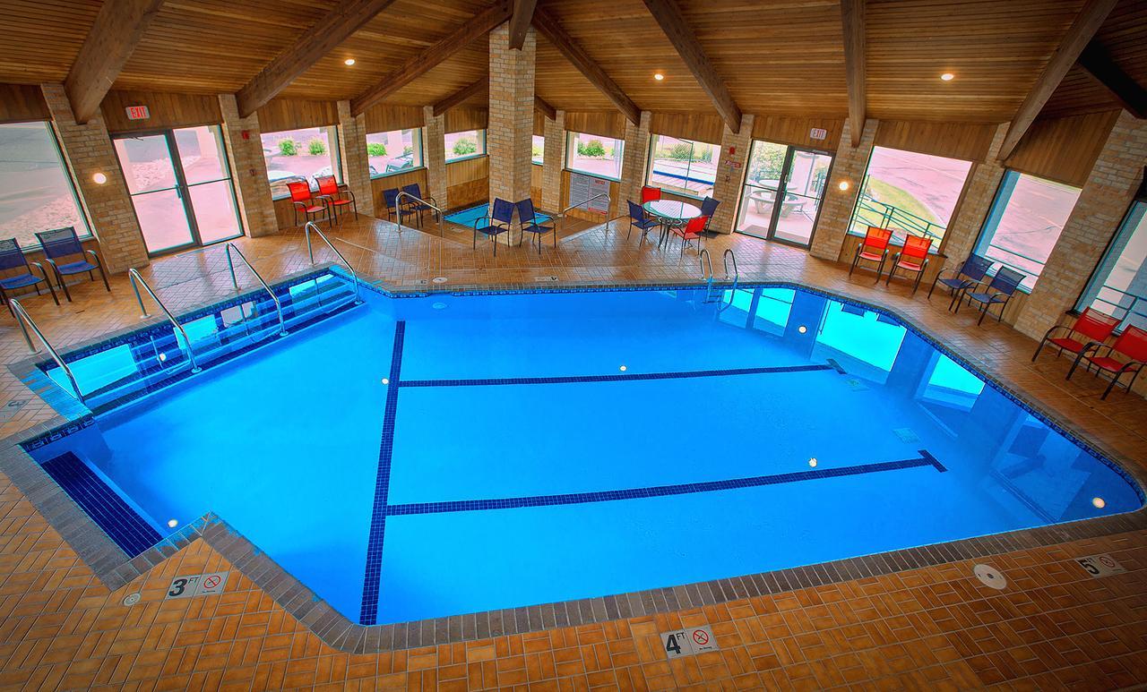 Natura Treescape Resort Wisconsin Dells Buitenkant foto